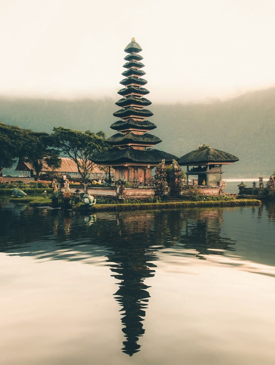 Bali, Indonesia holiday package